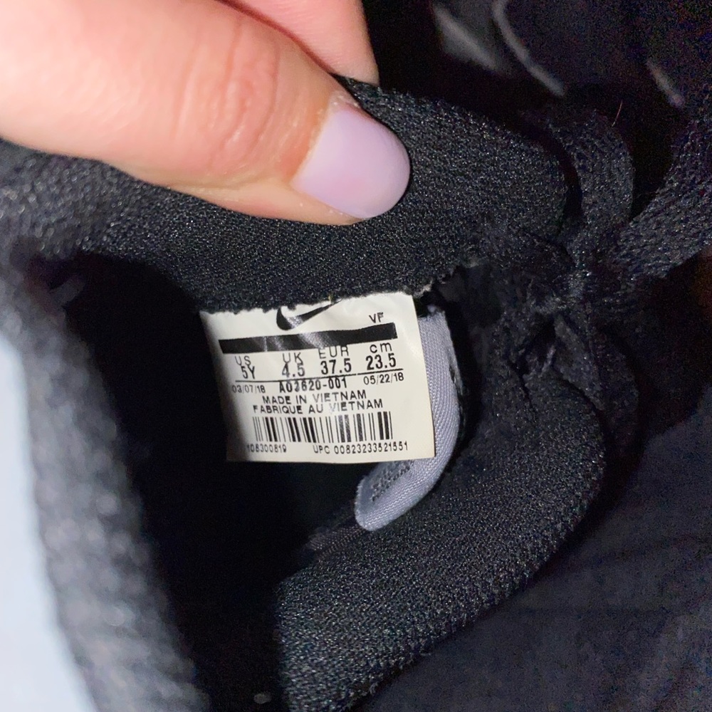 NIKE AIR FORCE 1 LV8 GS - Picture 4 of 4